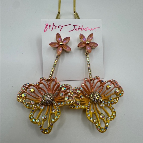 Betsey Johnson Jewelry - Betsey Johnson Garden Glam Openwork Flower Drop Earrings